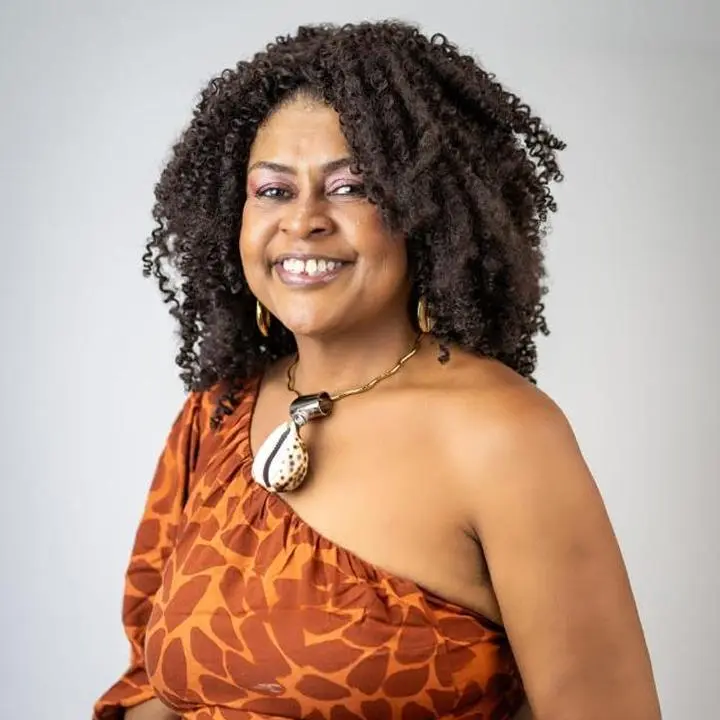 LUCIANA ANDRÉIA   PEREIRA DE OLIVEIRA